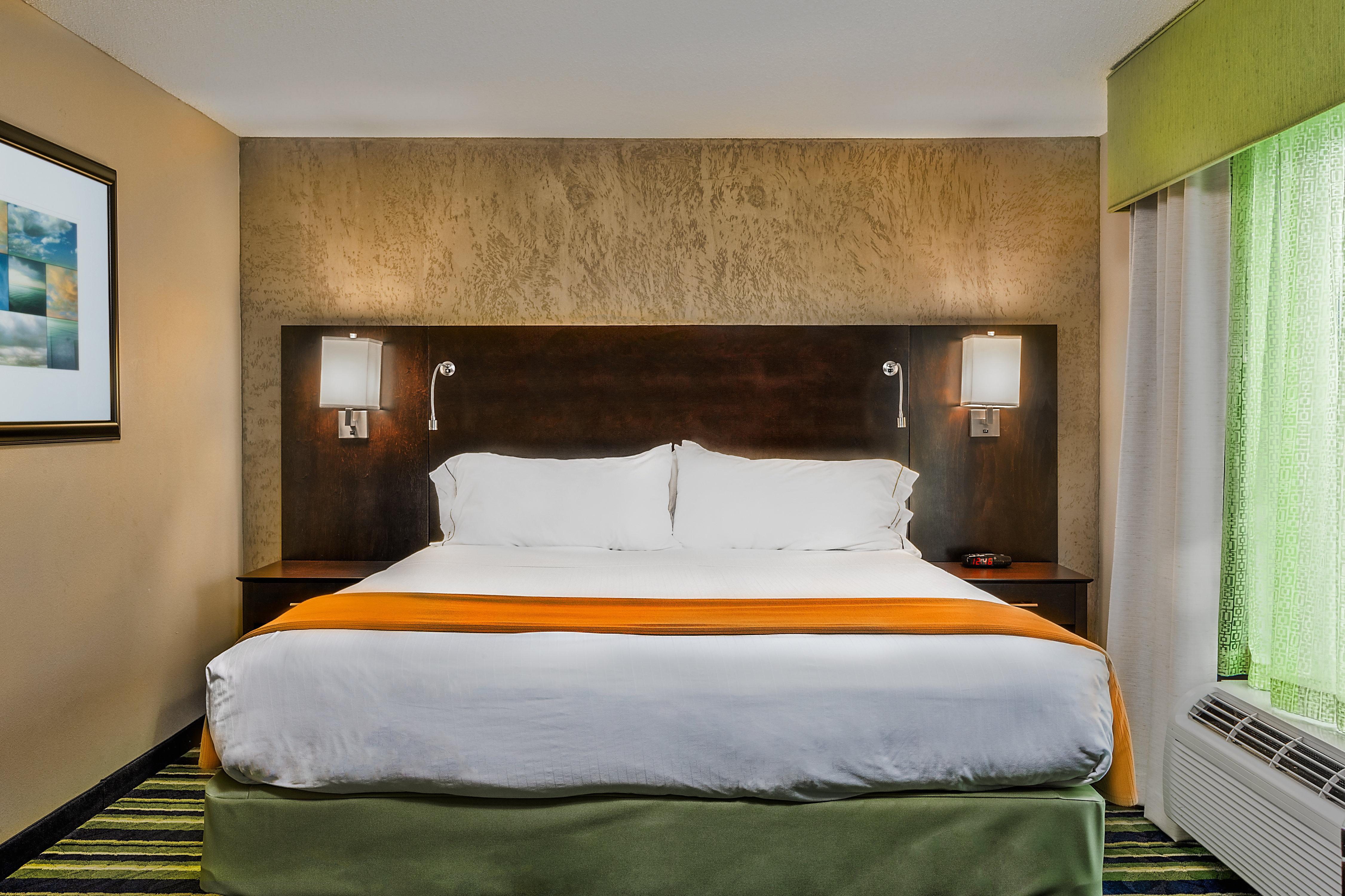 Holiday Inn Express Minden By Ihg Exterior photo