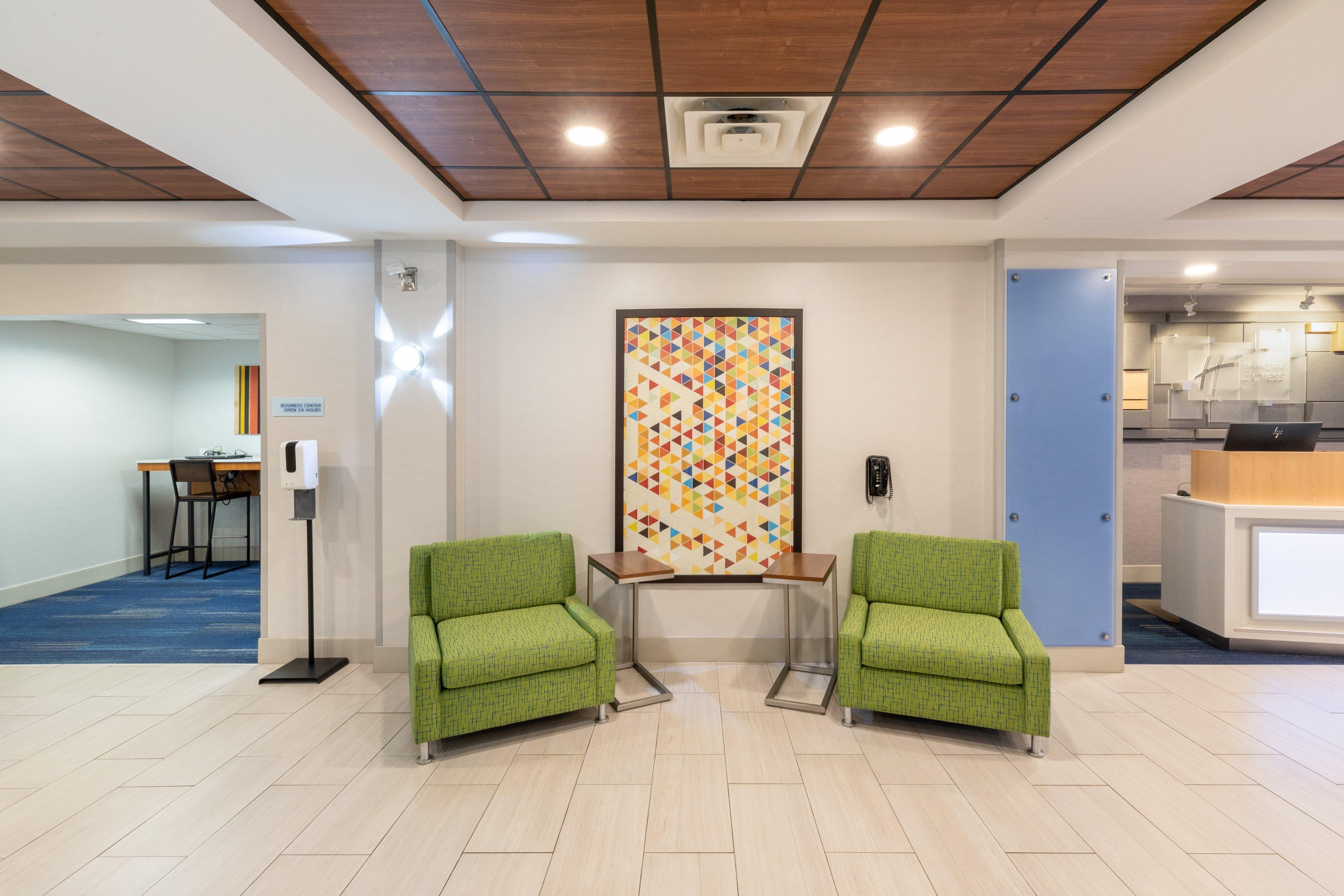 Holiday Inn Express Minden By Ihg Exterior photo