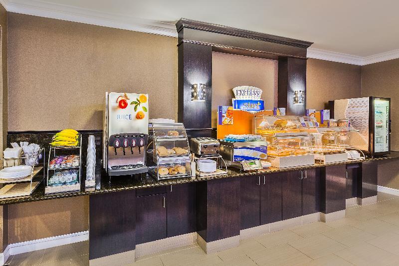 Holiday Inn Express Minden By Ihg Exterior photo